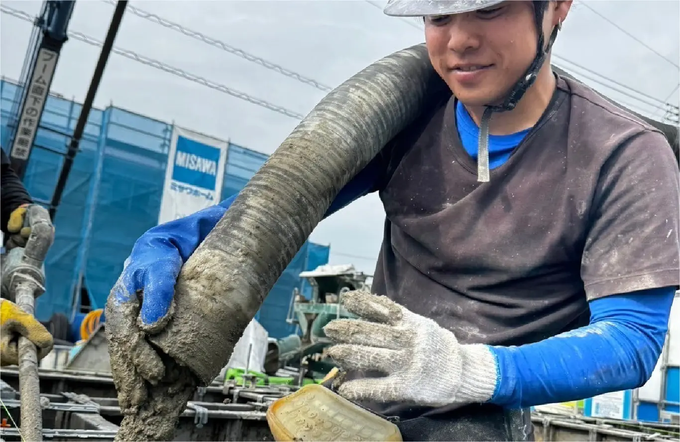 スタッフ|有限会社ウスイミニポンプ｜愛知県名古屋市のコンクリート圧送業  ｜愛知・岐阜・三重　どこでもご対応可能 